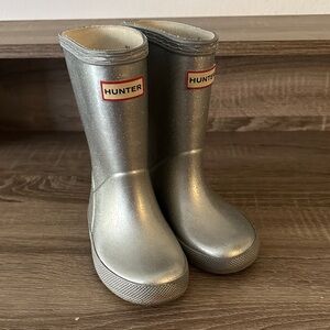 Hunter Shimmering Silver Rain Boots